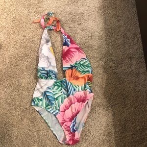 Bathing suit